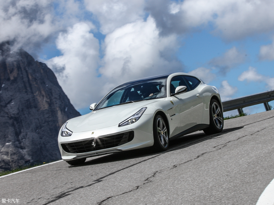 2016GTC4Lusso 6.3 V12