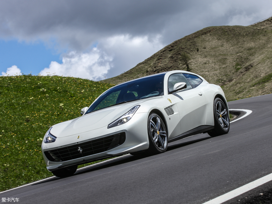 2016GTC4Lusso 6.3 V12