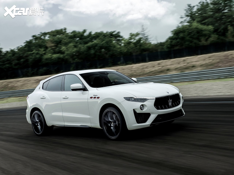 2021Levante 3.8T Trofeo