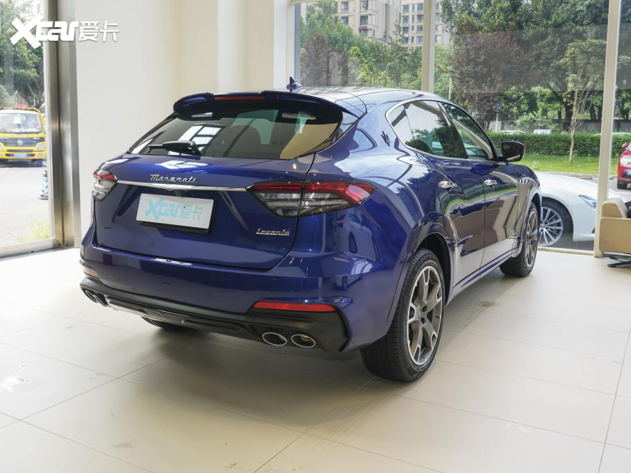 2023Levante 3.0T Modena