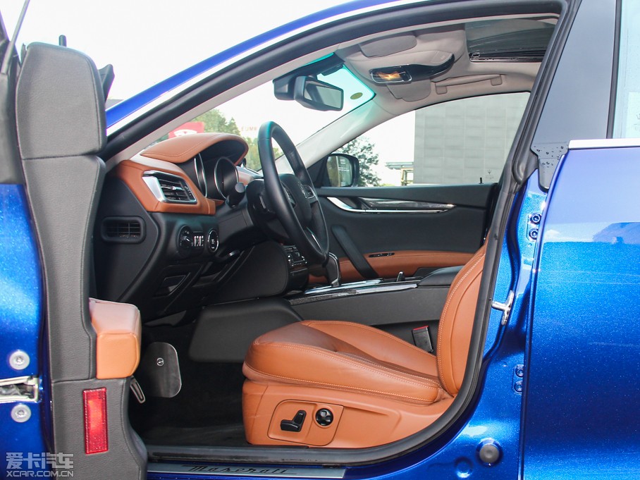 2014Ghibli 3.0T