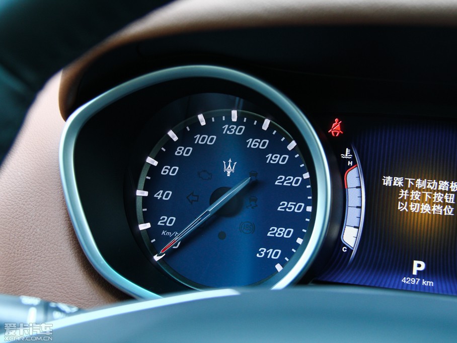 2014Ghibli 3.0T