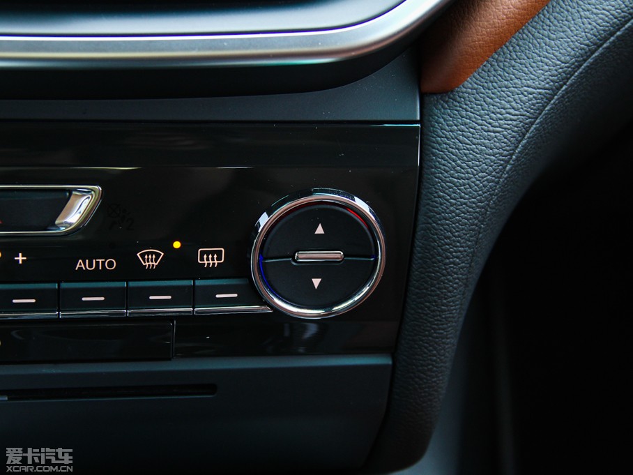 2014Ghibli 3.0T