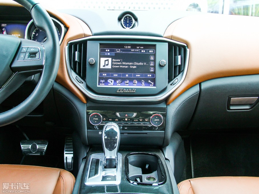 2014Ghibli 3.0T