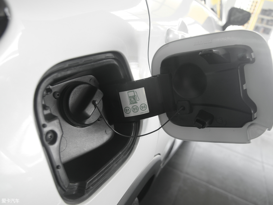 2018���(����) TCe 190 �����鶯��