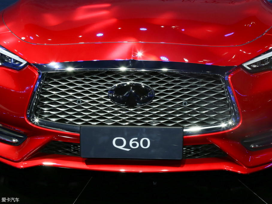 2019ӢQ60 2.0T 