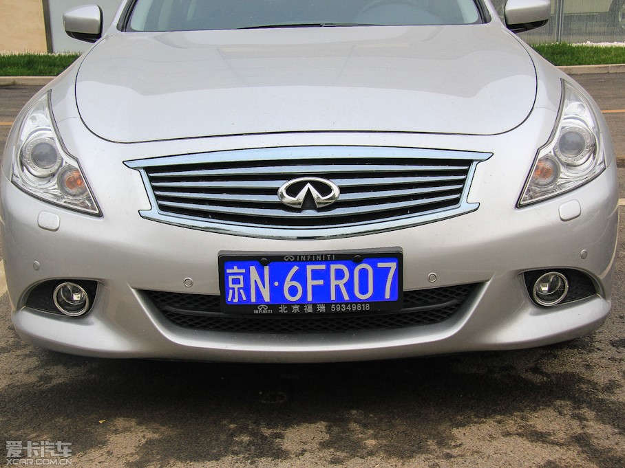 2013ӢGϵ G25 Sedan ˶