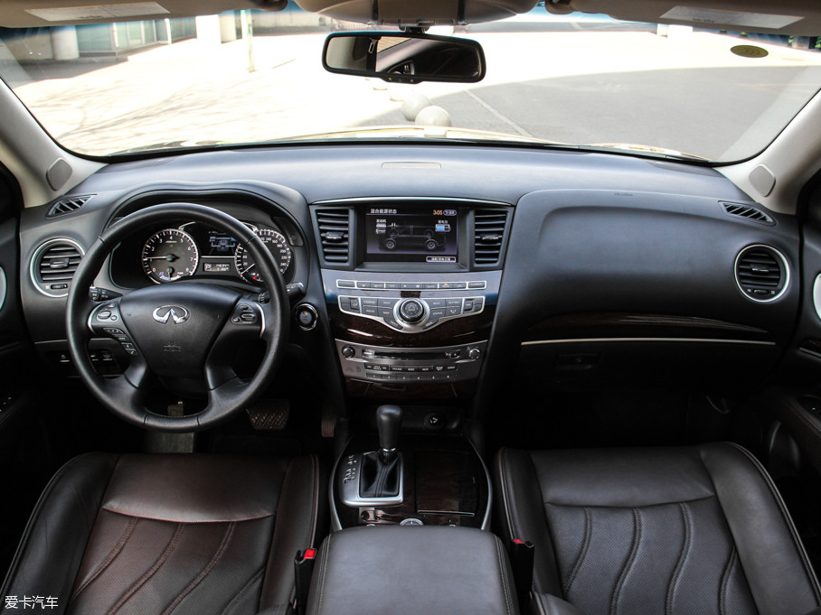 2014款英菲尼迪qx60混动2.5l