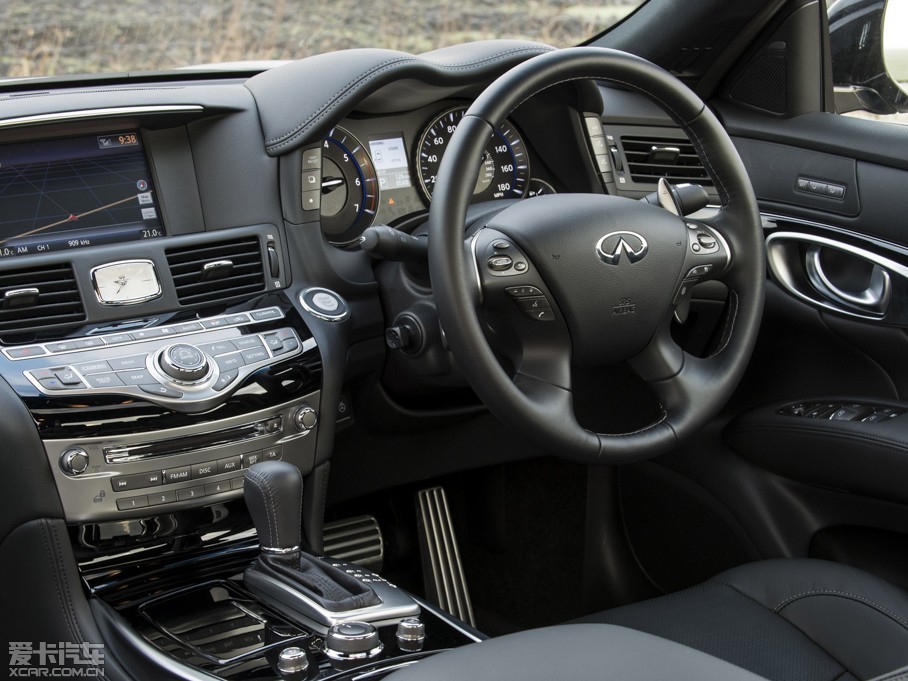 2015款英菲尼迪q70s3.7l 基本型