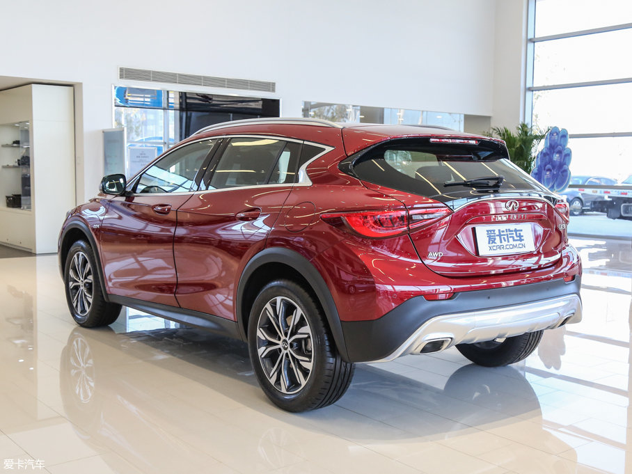 2017ӢQX30 2.0T ʱа