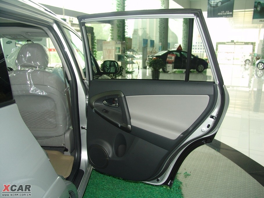 2009RAV4ٷ 2.4L Զ