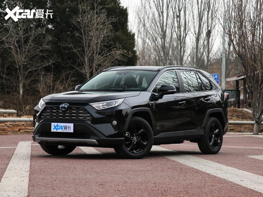 一汽丰田2020款RAV4荣放 双擎