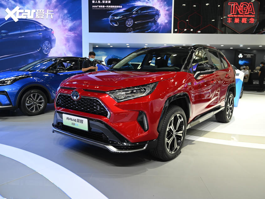 一汽丰田2020款RAV4荣放 双擎