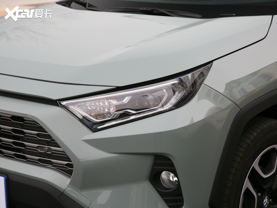 2020RAV4ٷ 2.0L CVT