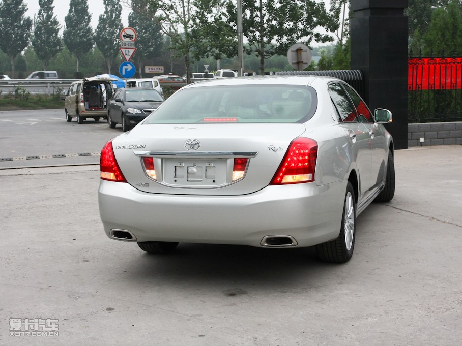 2010ʹ 2.5L Royal Ƥ촰