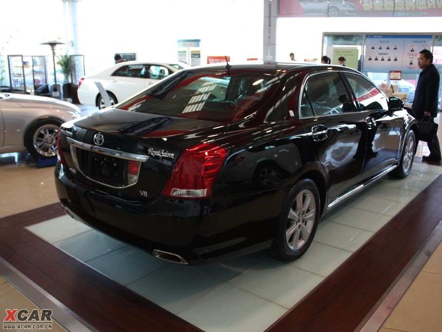 2010ʹ 4.3L Royal Saloon