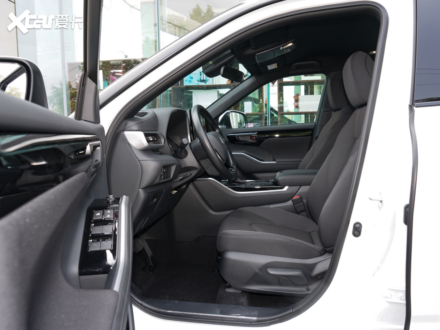 20-30万左右，陆放领衔，三款适合自驾SUV，可劲造、省油、功能多