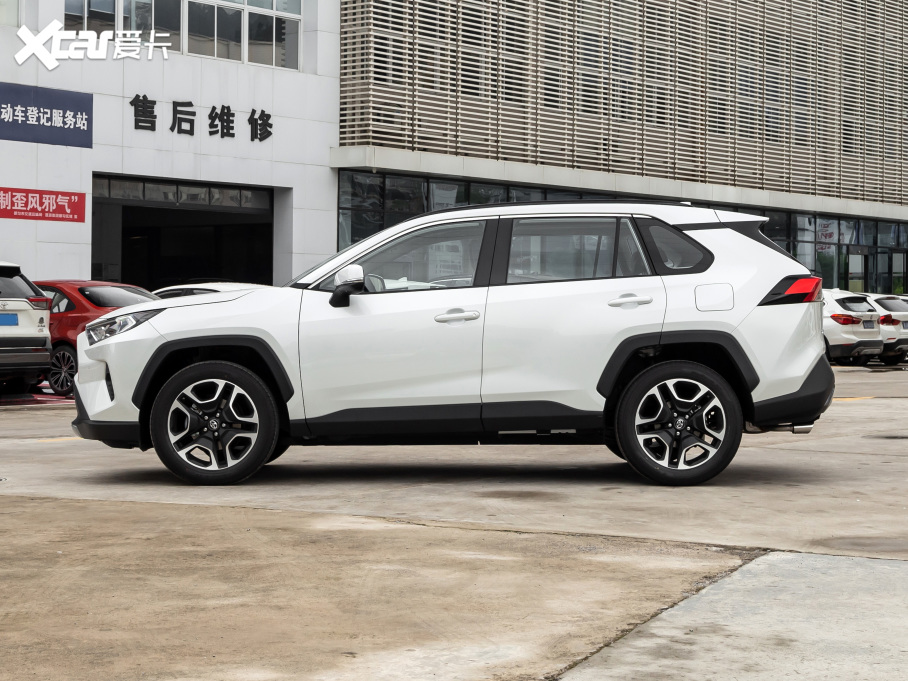 2021RAV4ٷ 2.0L CVT