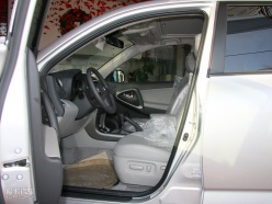 һ 2010RAV4