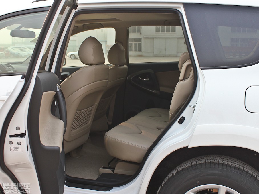 爱卡首页 汽车图片 丰田 rav4荣放 2012款2.