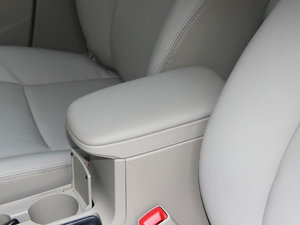 20131.8L GL-i CVT  