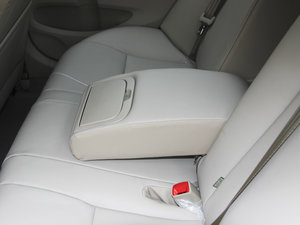 20131.8L GL-i CVT  