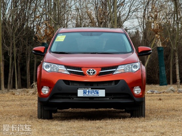 一汽丰田2015款RAV4
