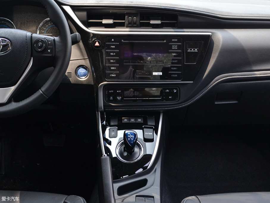 爱卡首页 汽车图片 丰田 卡罗拉 双擎 2017款1.