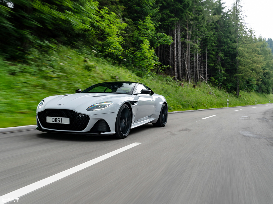 2019DBS Superleggera Coupe