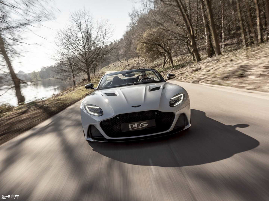 2019DBS Superleggera Volante