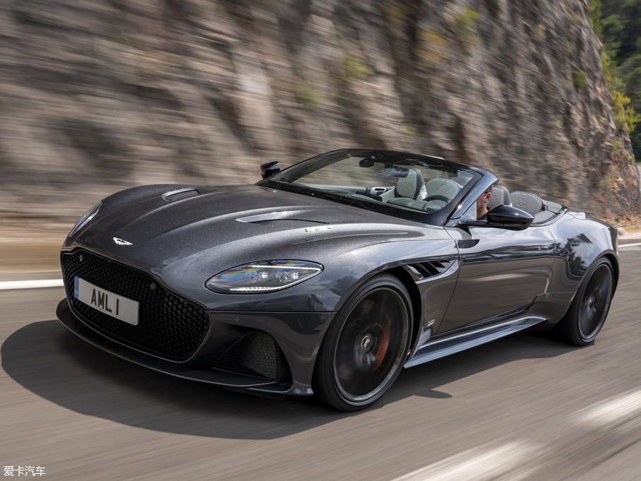 2019DBS Superleggera Volante