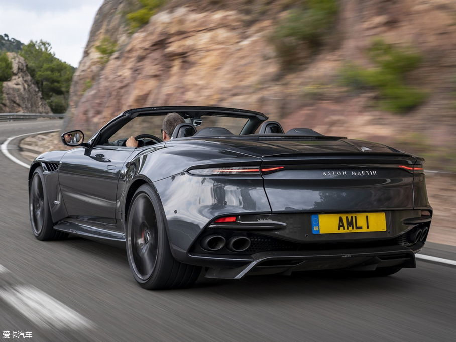 2019DBS Superleggera Volante