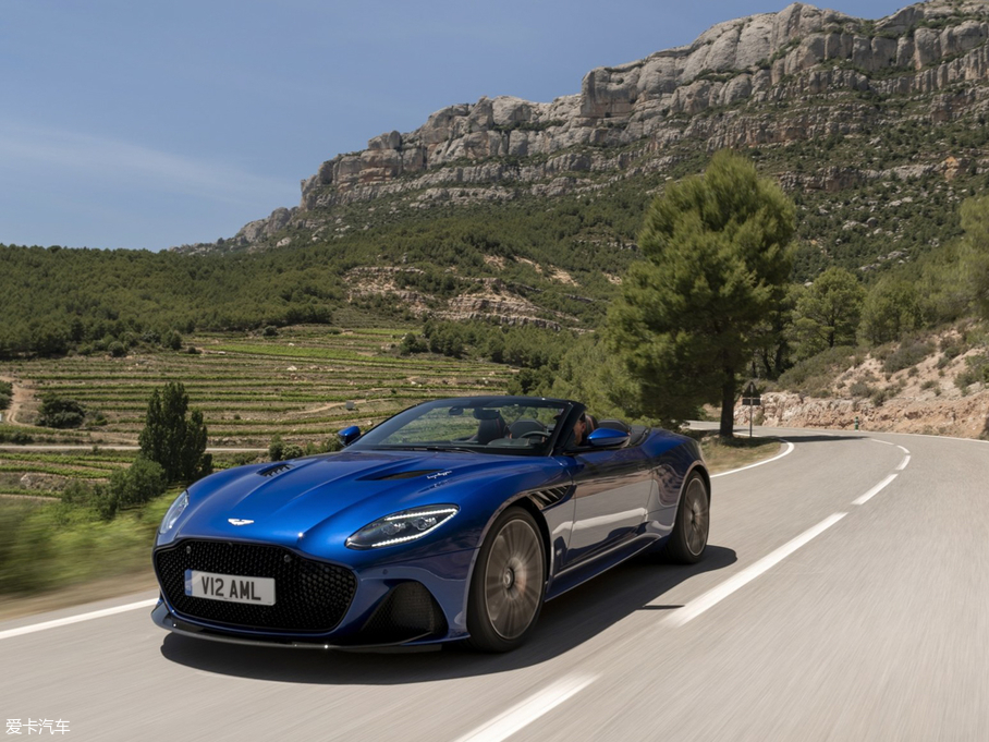 2019DBS Superleggera Volante