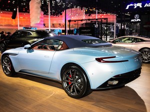 2020V8 Volante Shadow Edition 