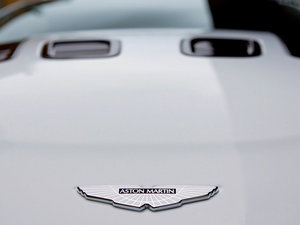 20126.0L Roadster ϸ