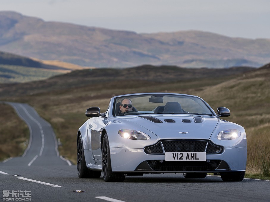 2014V12 Vantage 6.0L S Roadster