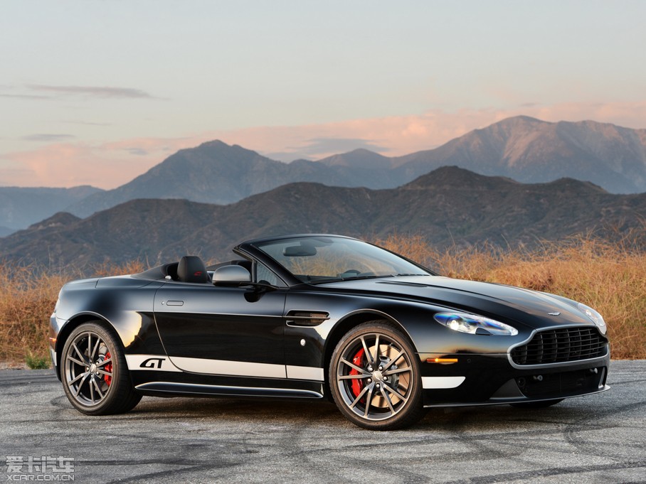 2015V8 Vantage GT Roadster