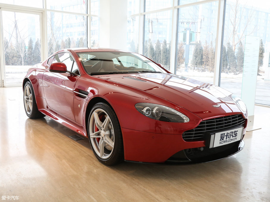 2016V8 Vantage 4.7L Coupe