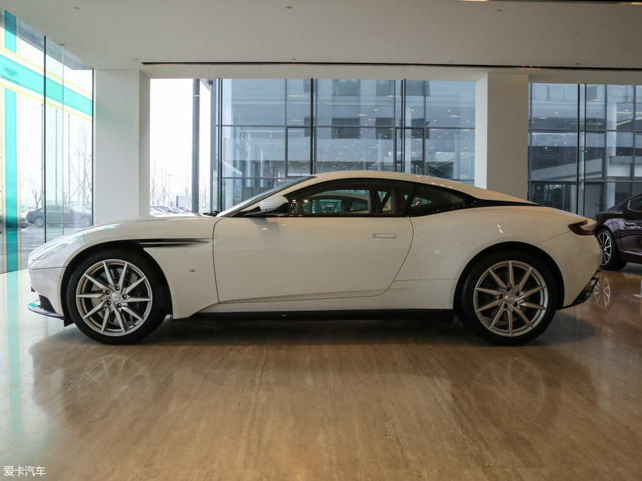 2016DB11 5.2T ׷