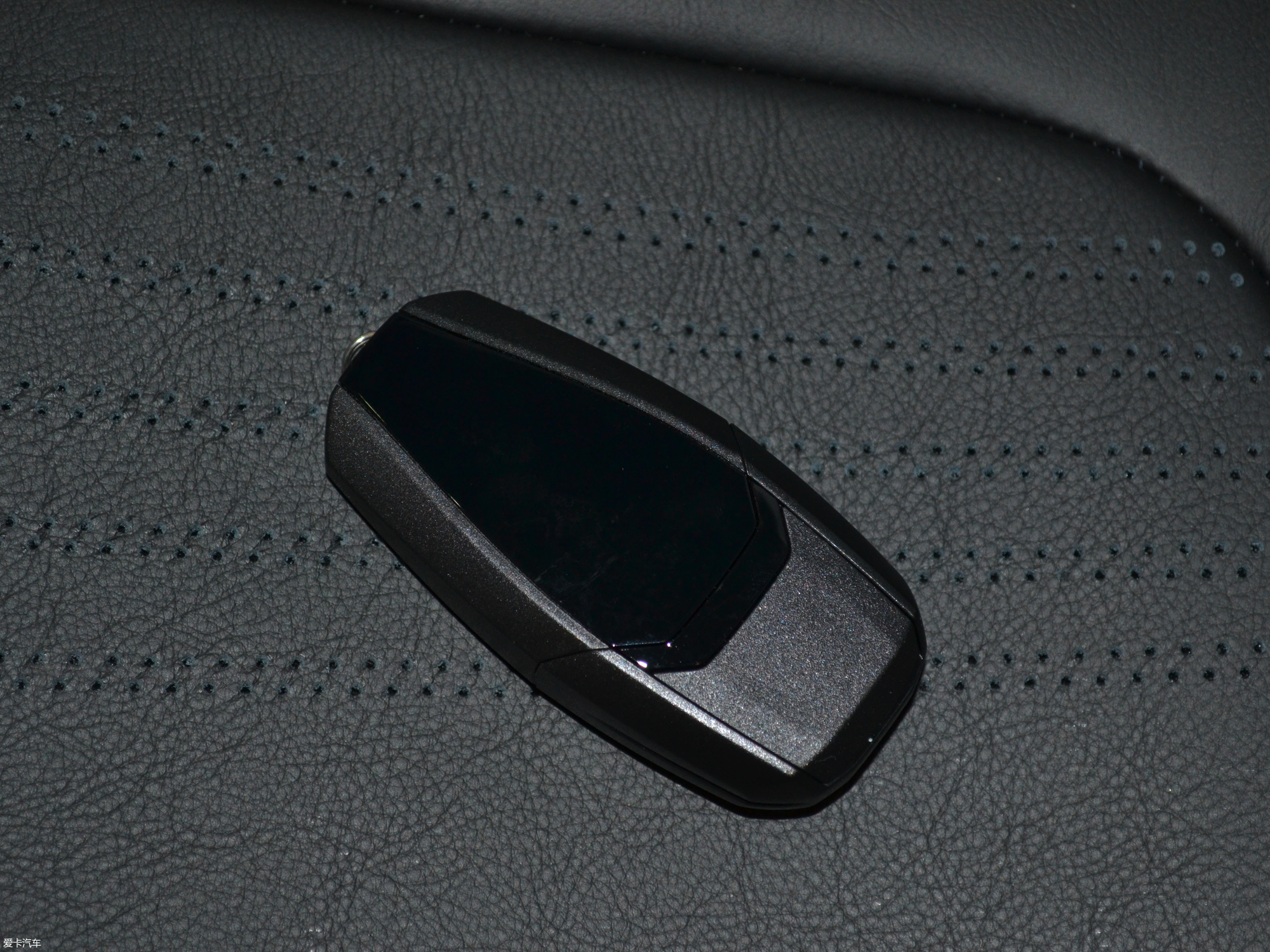 【2019款db11v8 coupe_其它_4/910张图片】_汽车图片大全_爱卡汽车