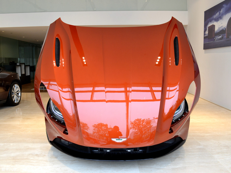 爱卡首页 汽车图片 阿斯顿·马丁 db11 2019款v8 coupe  2019款db11