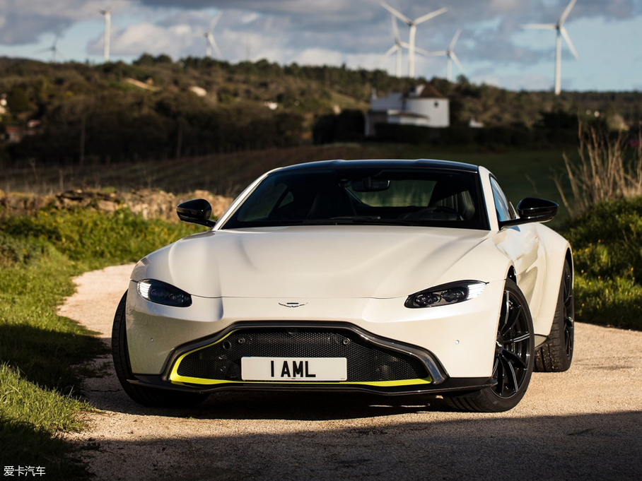 2018V8 Vantage 4.0T V8 Coupe