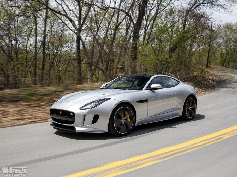 2016款捷豹f-type5.0t v8 r 四驱硬顶
