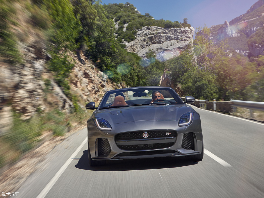 2016ݱF-TYPE SVR Convertible