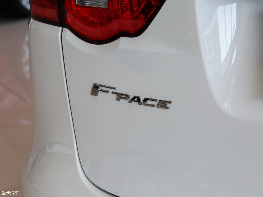 2018ݱF-PACE 3.0 SC R-Sport˶