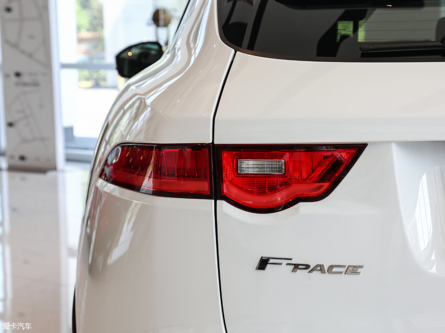 2018ݱF-PACE 3.0 SC R-Sport˶