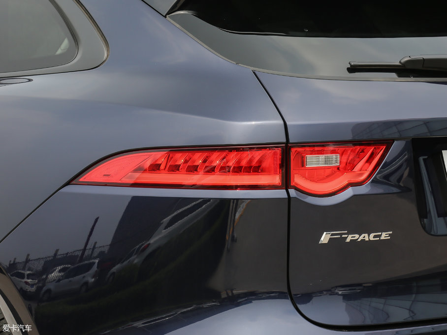 2018ݱF-PACE 2.0T 