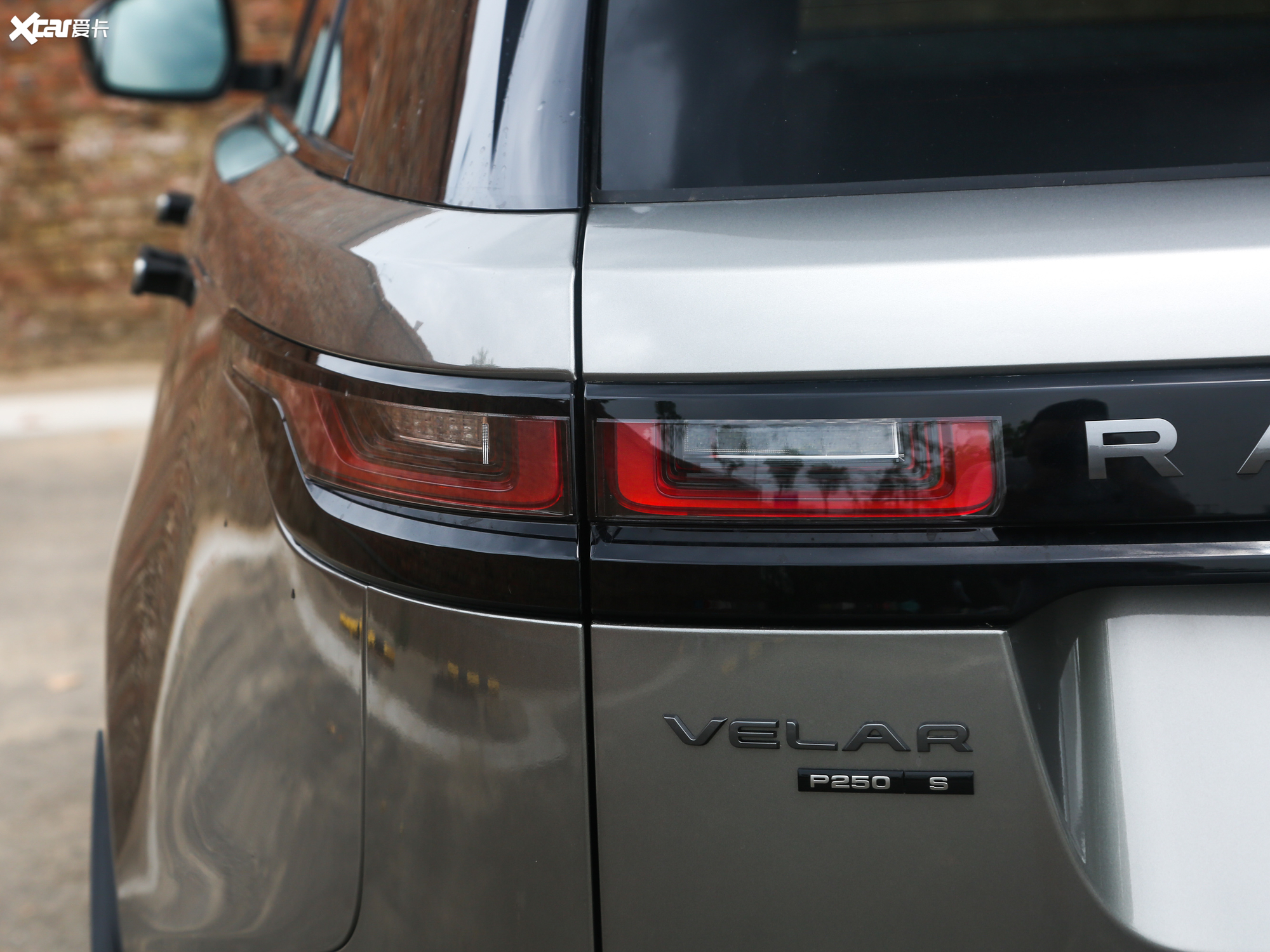 爱卡首页 汽车图片 路虎 揽胜星脉 2020款250ps r-dynamic s  2020款