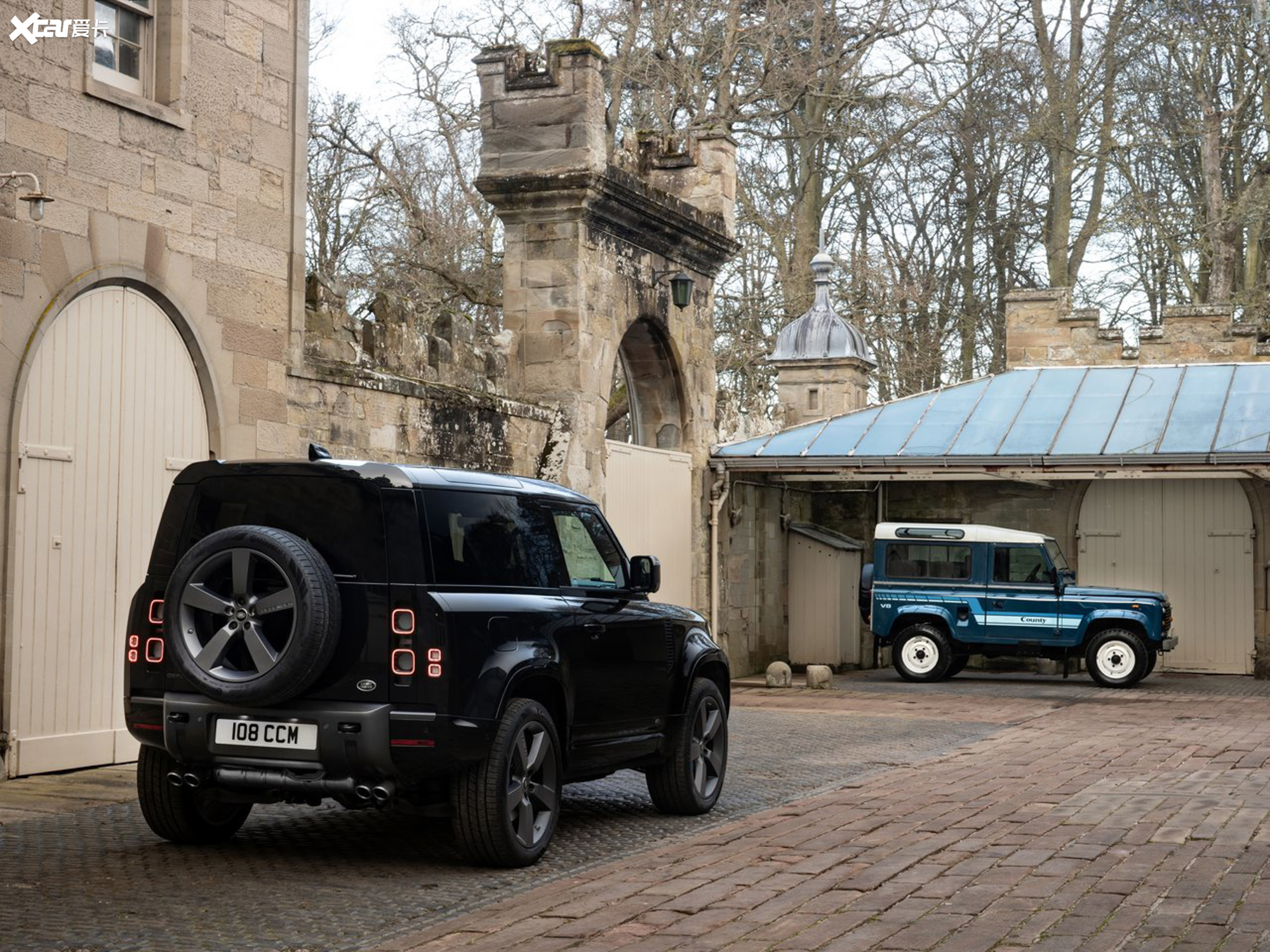 【2021款卫士90 v8 英国版_整体外观_32/34张图片】_汽车图片大全