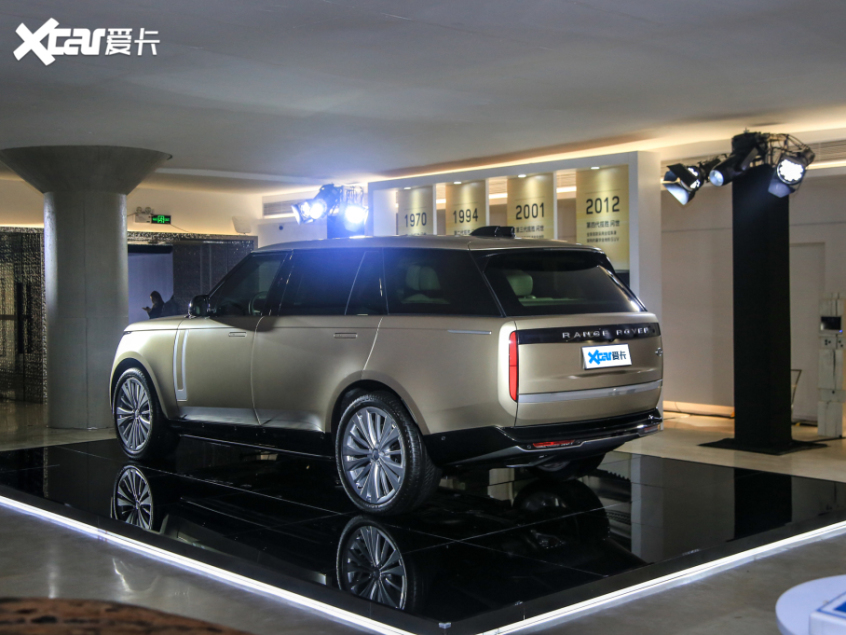 路虎中国原计划准备在2022北京国际车展期间上市新一代揽胜的,虽然
